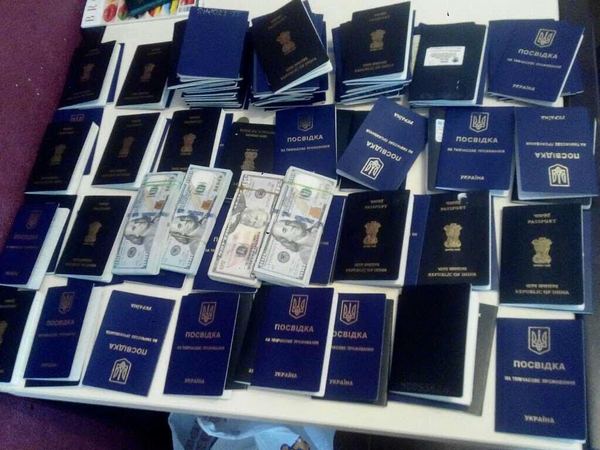 В столице СБУ изобличила механизм незаконного зачисления иностранцев в один из частных вузов(фото)