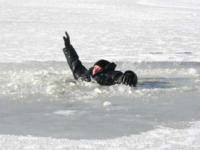 На Одесчине спасатели ищут провалившихся под лед людей, в том числе ребенка