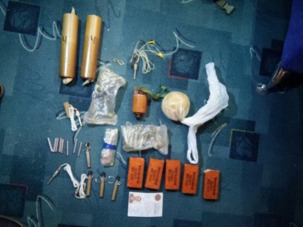 В Кропивницком правоохранители обнаружили у военного целый арсенал взрывчатки(фото)
