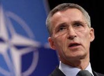 НАТО не намерена развертывать на восходе Европы силы, соразмерные с теми, какие развертывает Россия - Столтенберг