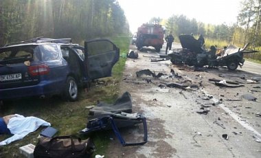 Масштабное ДТП в Житомирской области: пять человек погибли