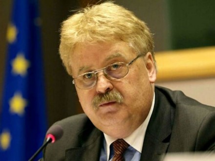 Луковица Европарламента планирует вскоре побывать Украину – Э.Брок