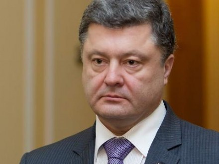 П.Порошенко: Украина порицает препятствование боевиками работе СММ ОБСЕ