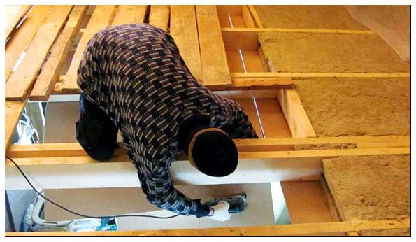 поднять потолок в деревянном доме