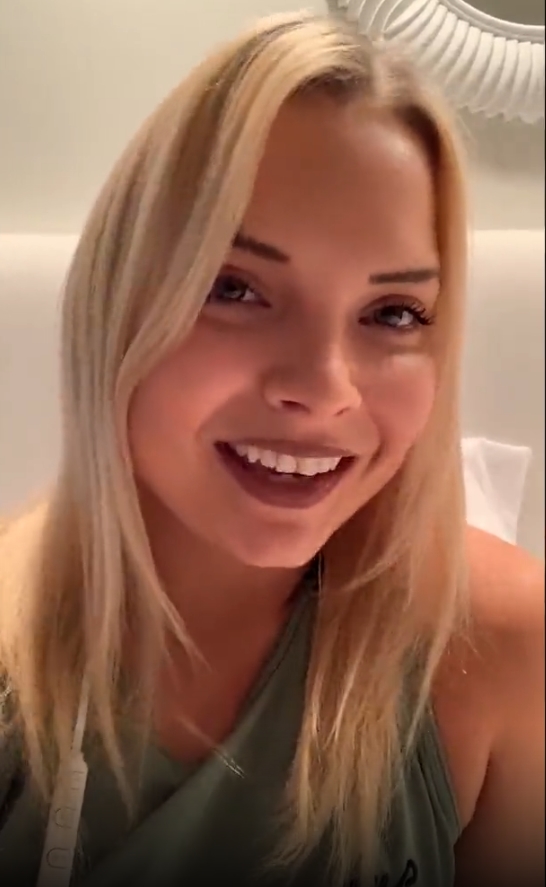 Alice Arora - Alice Arora new blonde babe recently found out about sdp (2019/FullHD)