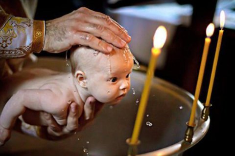 ​В России мать пожаловалась в полицию на иерея, какой во времена крещения нанес ребенку ушибы