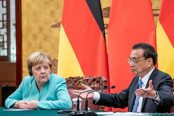 Меркель в Пекине сделала акцент на правах и свободах обитателей Гонконга