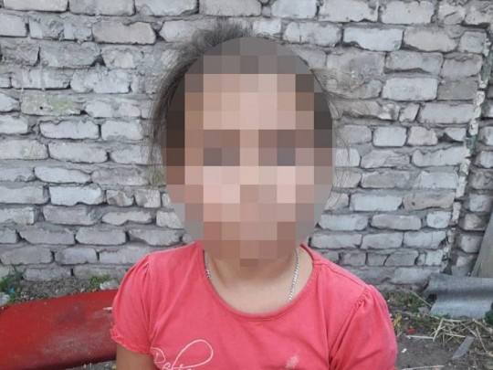 Рецидивисты ограбили 7-летнюю девочку под Днепром: детали жуткого происшествия(фото)