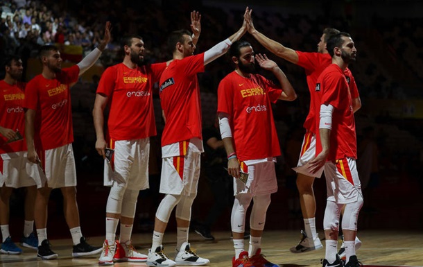 ЧМ по баскетболу: Испания выбила Польшу и сыграет в полуфинале