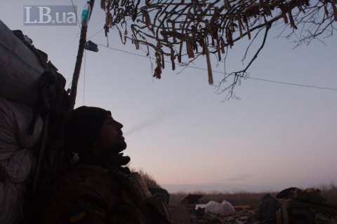 За сутки на Донбассе погибли двое военных, один-одинехонек получил бедственное ранение