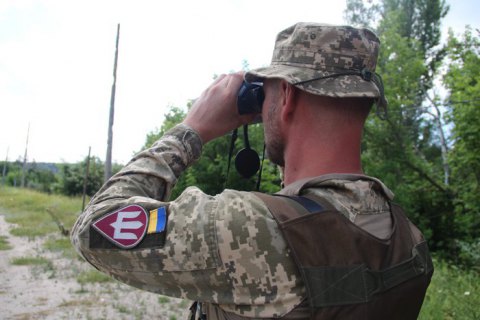 На Донбассе зафиксировано 23 обстрела, один-одинехонек военный ранен