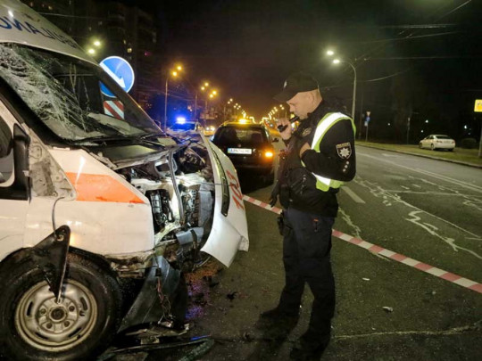 Смертельная трагедия со «скорой» в Киеве: появилось видео столкновения авто